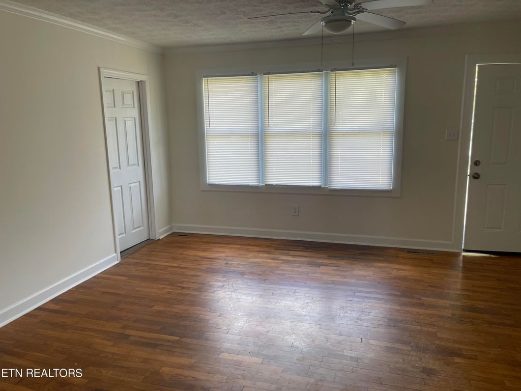 Photo of 4891 Niles Ferry Rd, Greenback, TN 37742 (MLS # 1275763)