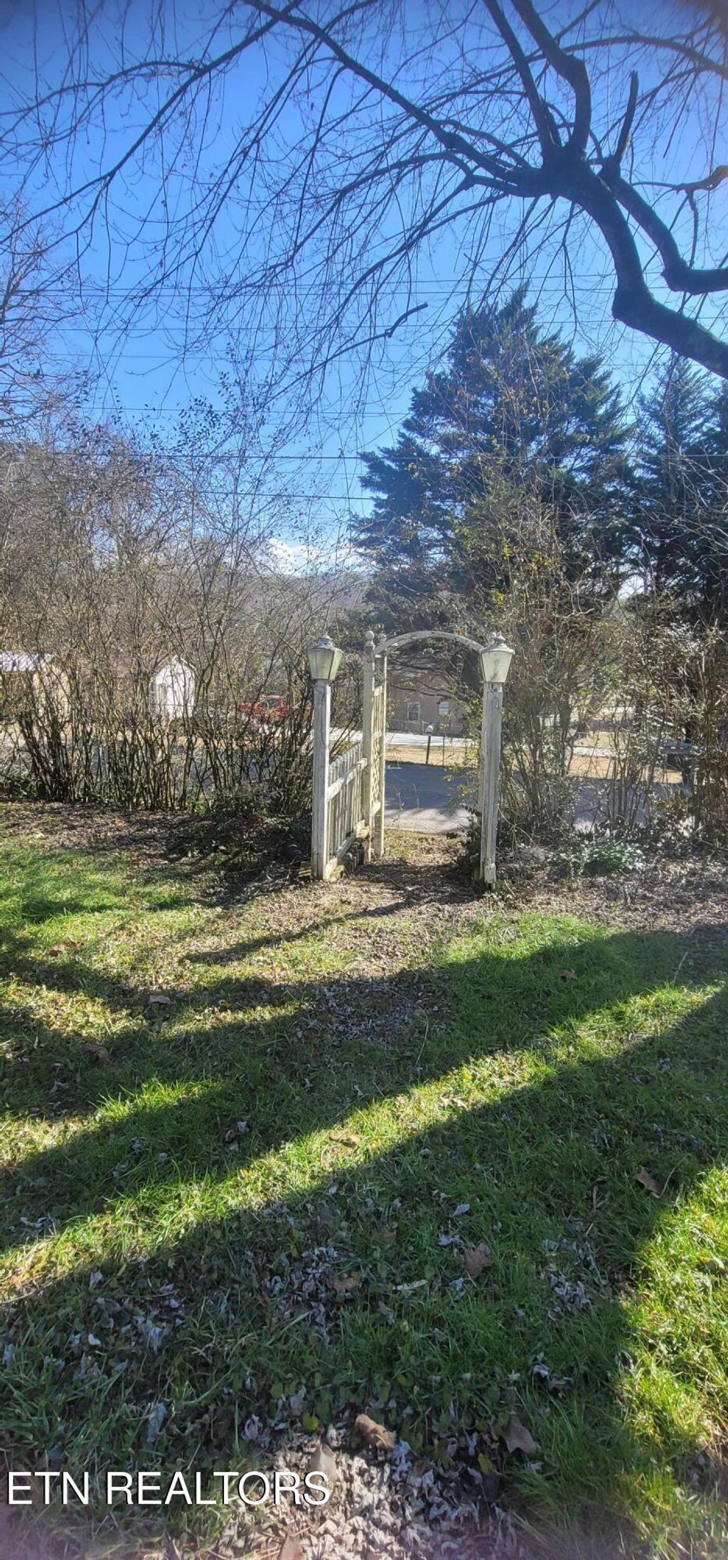 Photo of 1536 Post Oak Rd, Rockwood, TN 37854 (MLS # 1288718)