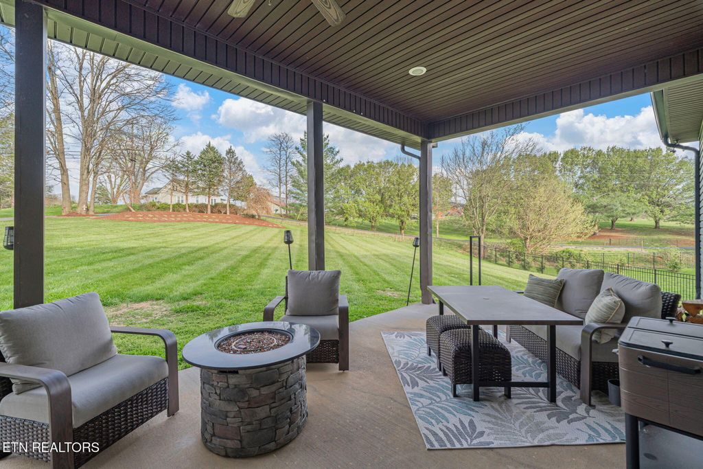 Photo of 9360 Gabrielle Rd, Strawberry Plains, TN 37871 (MLS # 1334009)