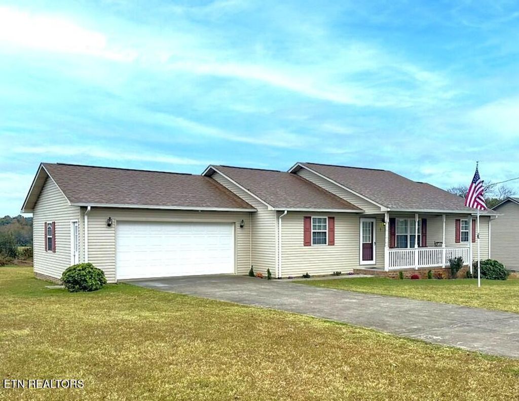 Photo of 432 Tyler Drive, Dandridge, TN 37725 (MLS # 1319605)