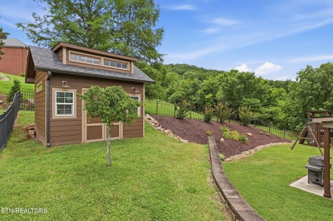 Tiny photo for 4324 Meredith Rd, Knoxville, TN 37921 (MLS # 1345900)