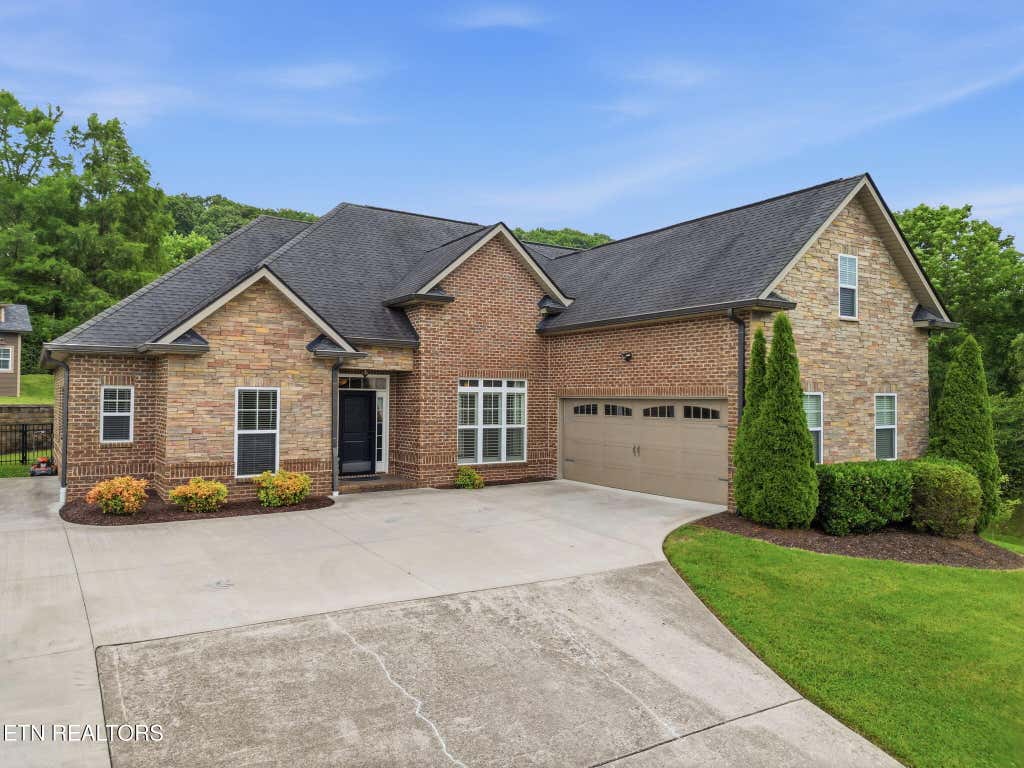 Photo of 4324 Meredith Rd, Knoxville, TN 37921 (MLS # 1345900)