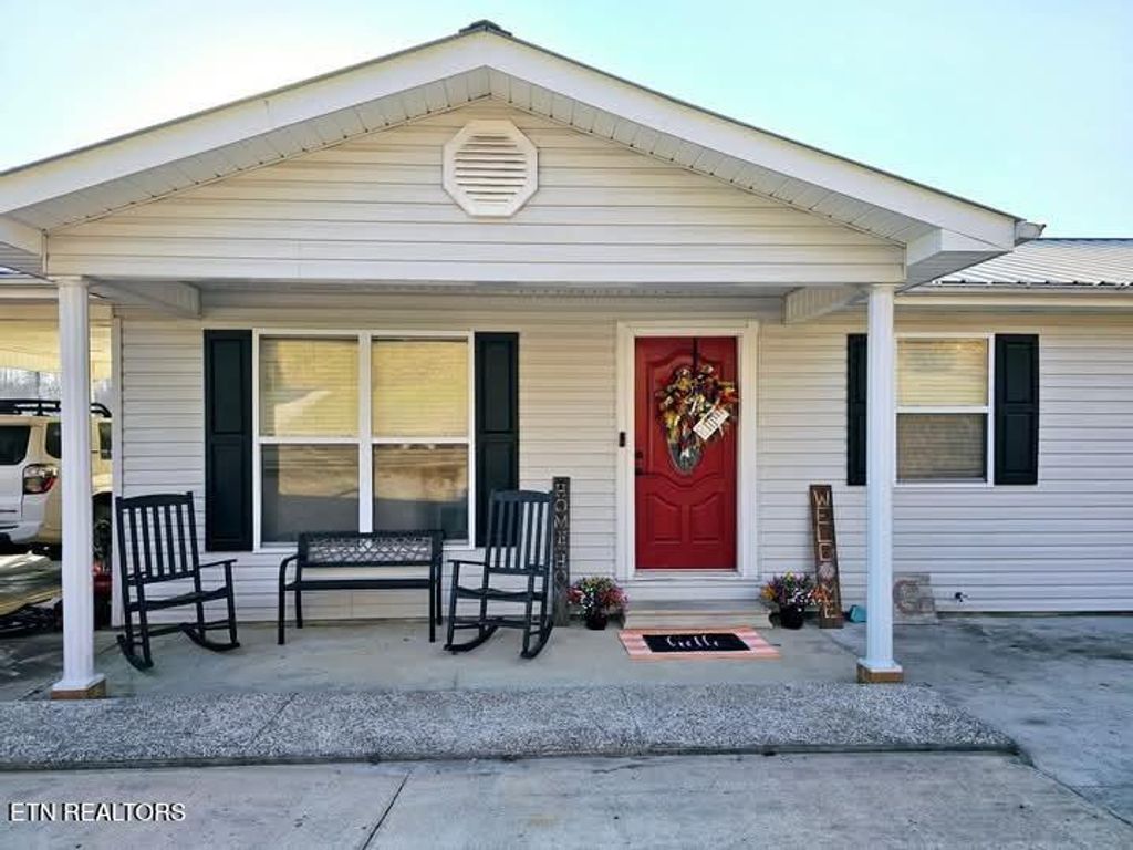 Photo of 823 Sheppard Rd, Oneida, TN 37841 (MLS # 1293816)