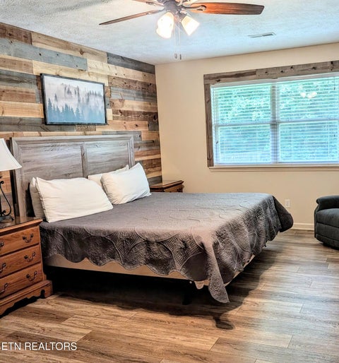 Tiny photo for 3240 W Laurelwood Ave, Sevierville, TN 37862 (MLS # 1356959)