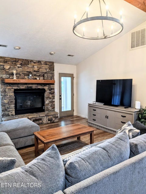 Tiny photo for 3240 W Laurelwood Ave, Sevierville, TN 37862 (MLS # 1356959)