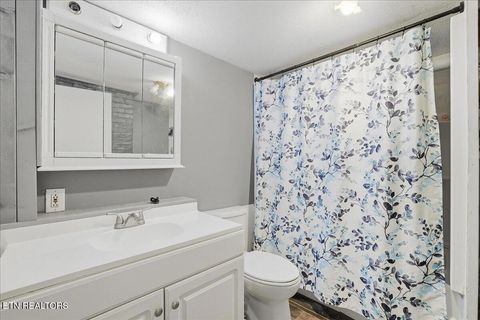 Tiny photo for 815 Cave St, Morristown, TN 37813 (MLS # 1329457)