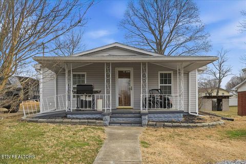 Tiny photo for 815 Cave St, Morristown, TN 37813 (MLS # 1329457)
