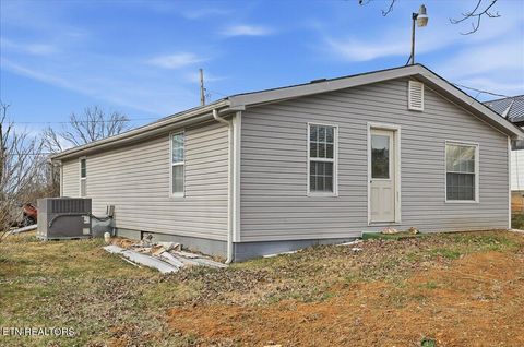 Tiny photo for 815 Cave St, Morristown, TN 37813 (MLS # 1329457)