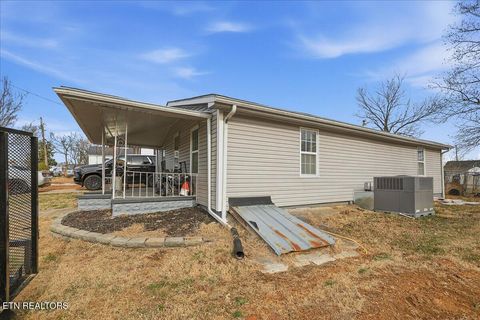 Tiny photo for 815 Cave St, Morristown, TN 37813 (MLS # 1329457)