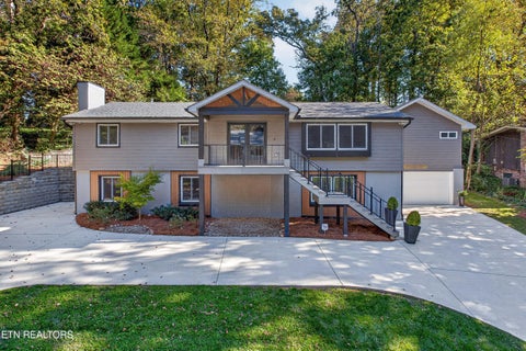 Photo of 4018 Hiawatha Drive, Knoxville, TN 37919 (MLS # 1360274)