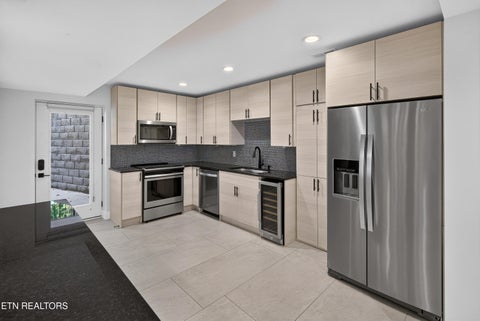 Tiny photo for 4018 Hiawatha Drive, Knoxville, TN 37919 (MLS # 1360274)