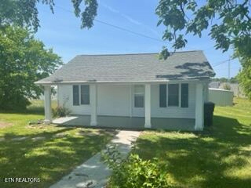 Photo of 320 Hannum St, Alcoa, TN 37701 (MLS # 1310531)