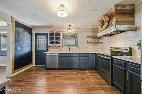 Tiny photo for 4512 Southside Drive, Maryville, TN 37801 (MLS # 1360415)