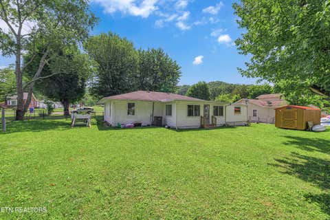 Tiny photo for 222 S Oakwood Ave, Clinton, TN 37716 (MLS # 1345231)