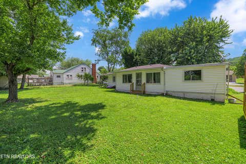 Tiny photo for 222 S Oakwood Ave, Clinton, TN 37716 (MLS # 1345231)
