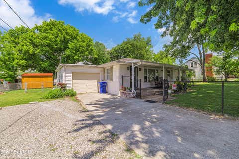 Tiny photo for 222 S Oakwood Ave, Clinton, TN 37716 (MLS # 1345231)