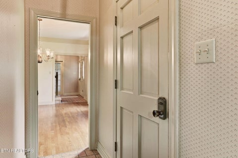 Tiny photo for 108 Amanda Place, Oak Ridge, TN 37830 (MLS # 1357975)