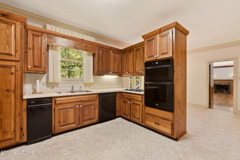 Tiny photo for 108 Amanda Place, Oak Ridge, TN 37830 (MLS # 1357975)