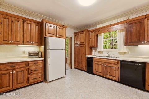Tiny photo for 108 Amanda Place, Oak Ridge, TN 37830 (MLS # 1357975)