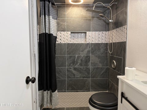 Tiny photo for 459 Dogwood Lane, Jacksboro, TN 37757 (MLS # 1327324)