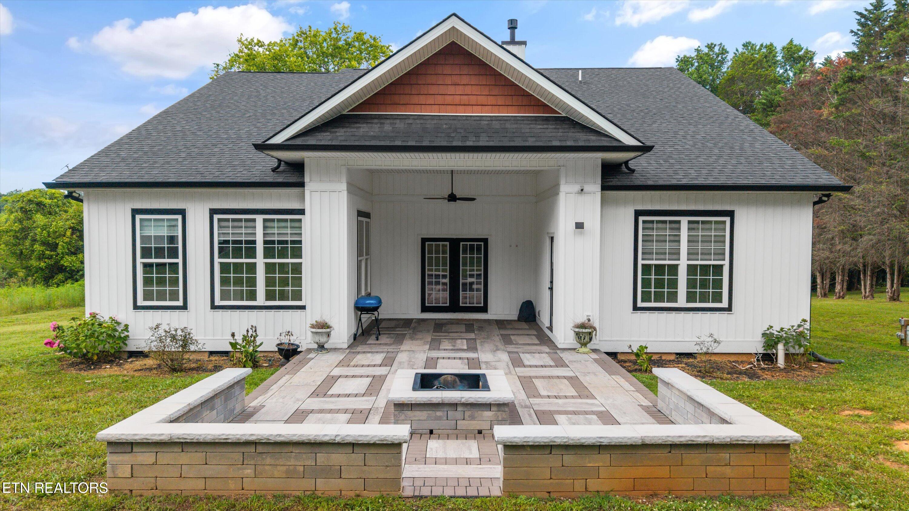 6116 Nails Creek Rd