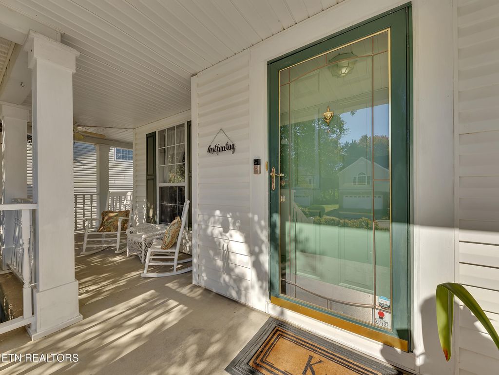 Photo of 8135 Robins Nest Lane, Knoxville, TN 37919 (MLS # 1319603)