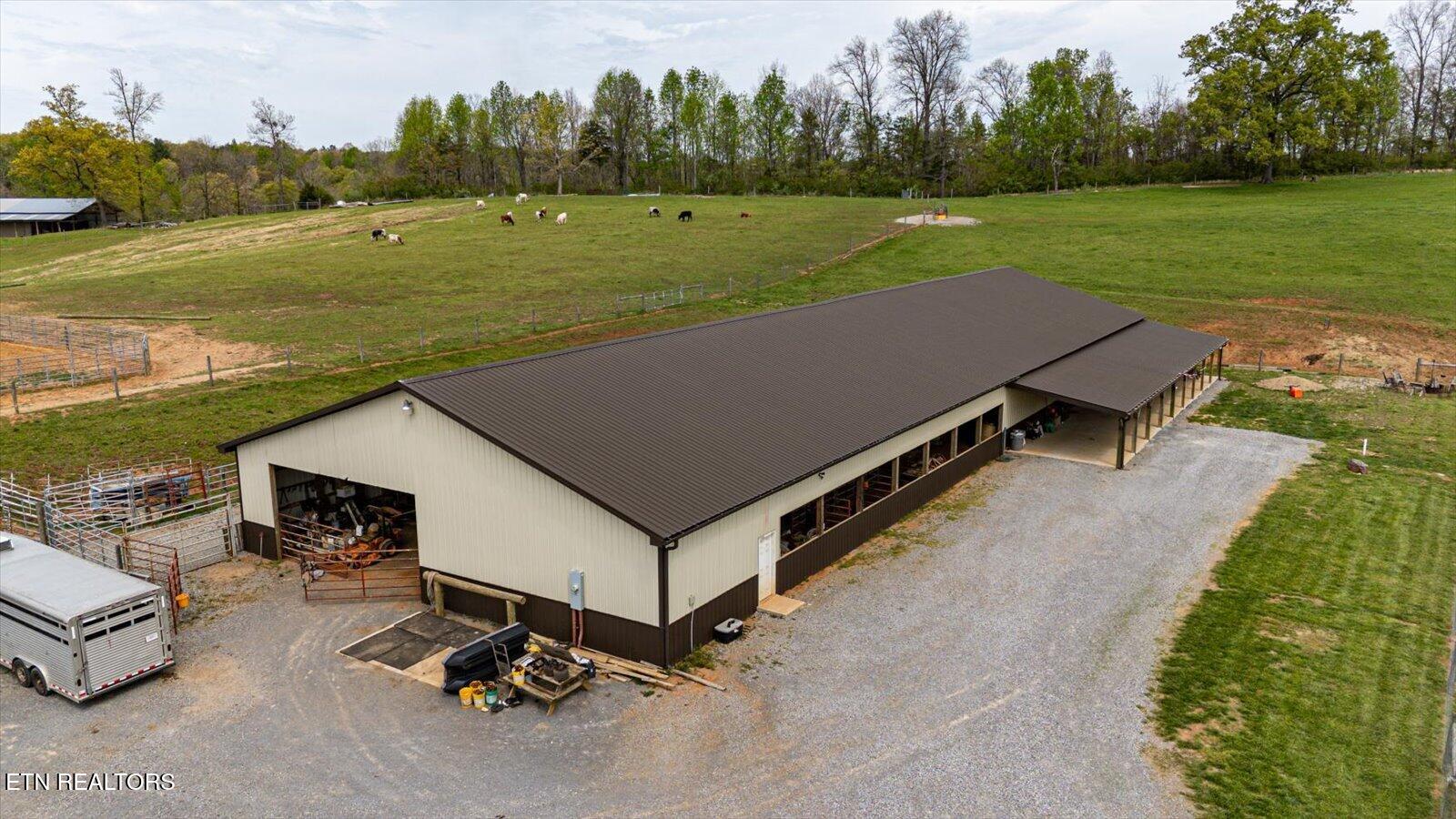 180 Mecca Pike