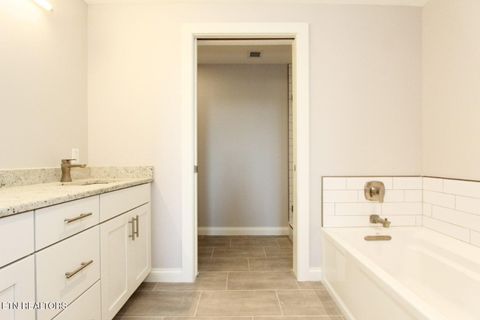 Tiny photo for 115 Willow Ave #200, Knoxville, TN 37915 (MLS # 1297973)