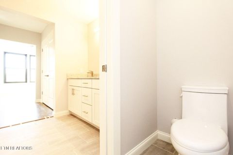 Tiny photo for 115 Willow Ave #200, Knoxville, TN 37915 (MLS # 1297973)