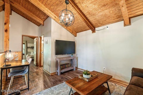 Tiny photo for 1126 E Foothills Drive, Gatlinburg, TN 37738 (MLS # 1355832)