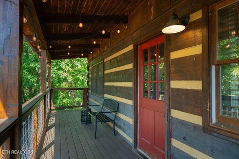 Tiny photo for 1126 E Foothills Drive, Gatlinburg, TN 37738 (MLS # 1355832)