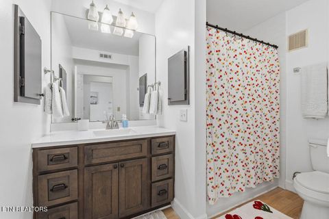 Tiny photo for 509 11th St #4002, Knoxville, TN 37916 (MLS # 1332073)