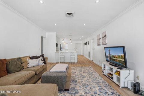 Tiny photo for 509 11th St #4002, Knoxville, TN 37916 (MLS # 1332073)