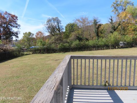 Tiny photo for 6613 Burbank Circle, Knoxville, TN 37918 (MLS # 1320580)