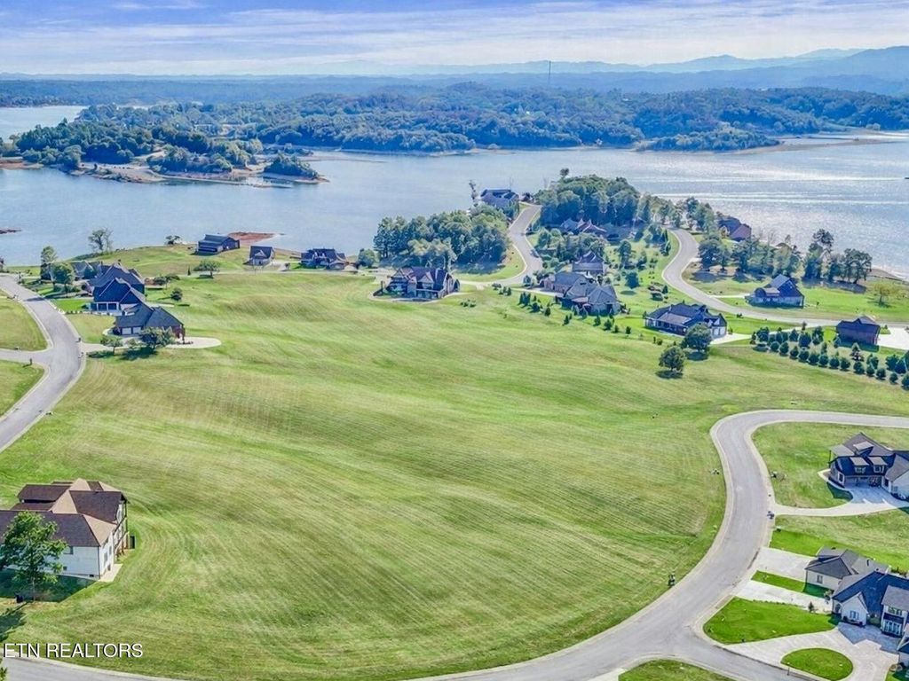 Photo of 0 Majestic Circle, Dandridge, TN 37725 (MLS # 1335677)