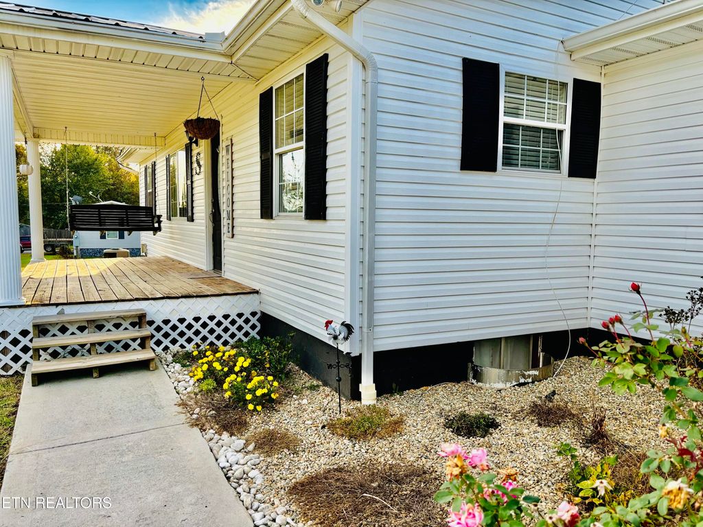 Photo of 11276 Highway 131, Washburn, TN 37888 (MLS # 1280691)