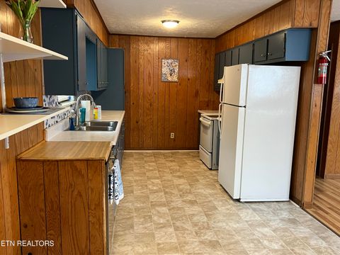 Tiny photo for 345 Emory Heights Rd, Harriman, TN 37748 (MLS # 1317205)