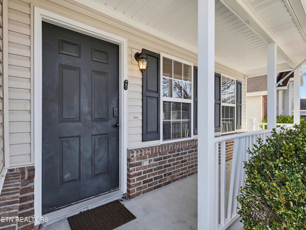 Photo of 2948 Titanium Lane, Knoxville, TN 37918 (MLS # 1330339)