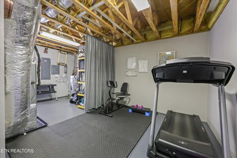 Tiny photo for 130 Timber Circle, Lenoir City, TN 37772 (MLS # 1337144)