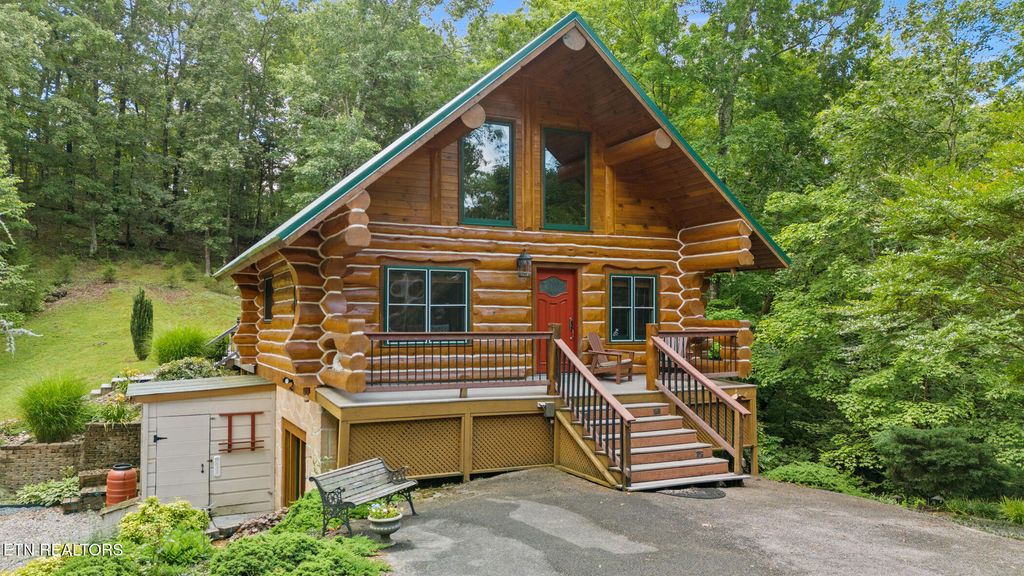 Photo of 613 N Shiloh Rd, Seymour, TN 37865 (MLS # 1304543)