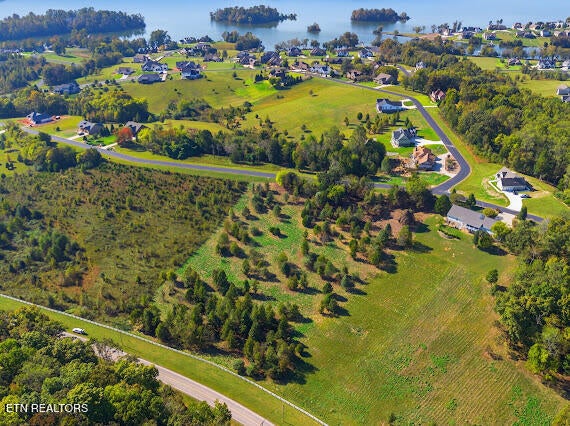 Photo of 107 Roaming Fawn DR, Rockwood, TN 37854 (MLS # 1359295)
