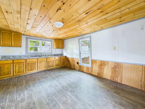 Tiny photo for 210 Fisher St, Athens, TN 37303 (MLS # 1355970)