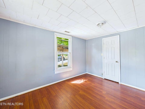 Tiny photo for 210 Fisher St, Athens, TN 37303 (MLS # 1355970)