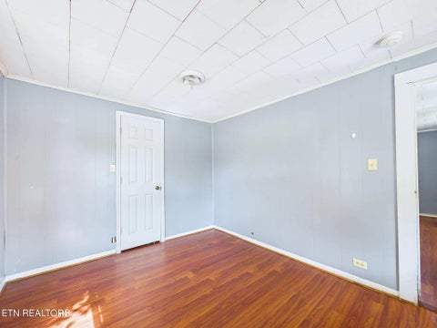 Tiny photo for 210 Fisher St, Athens, TN 37303 (MLS # 1355970)