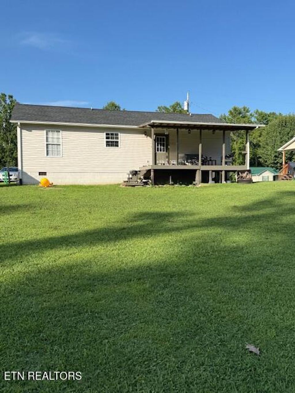 Photo of 122 Regan Lane, LaFollette, TN 37766 (MLS # 1307945)