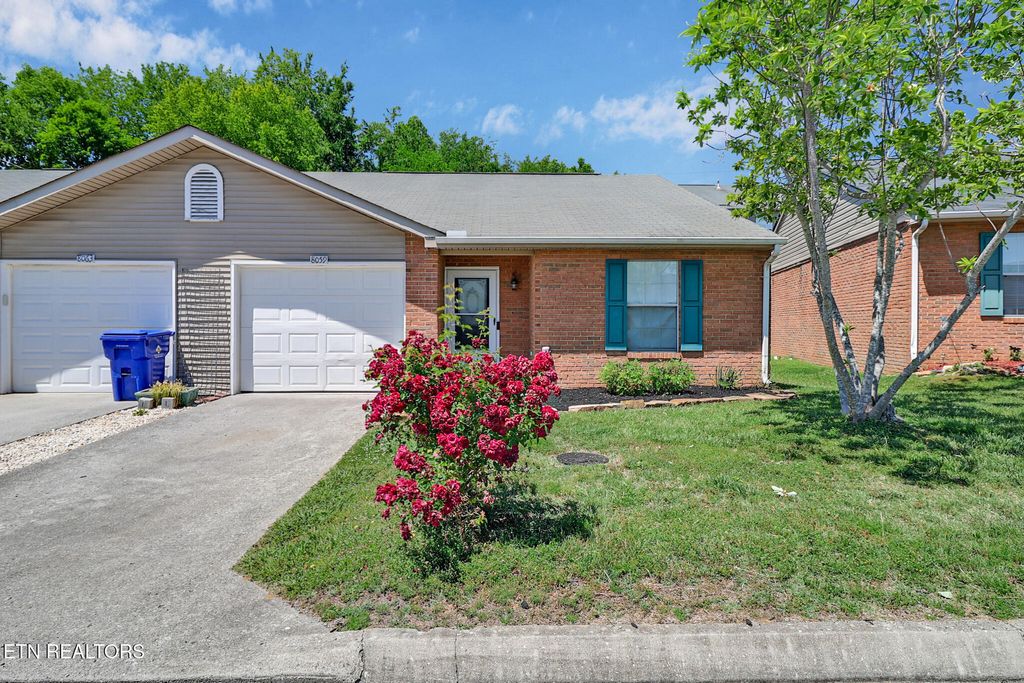 Photo of 8059 Intervale Way, Powell, TN 37849 (MLS # 1340892)