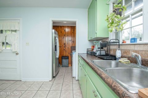Tiny photo for 2401 Chillicothe St, Knoxville, TN 37921 (MLS # 1344072)
