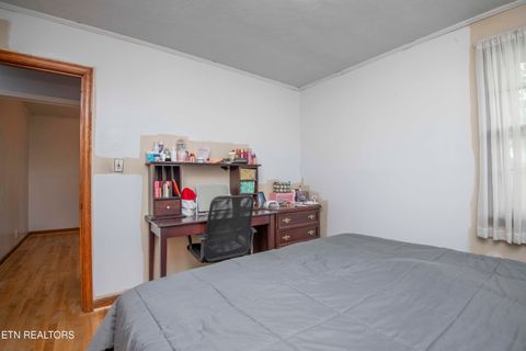 Tiny photo for 2401 Chillicothe St, Knoxville, TN 37921 (MLS # 1344072)
