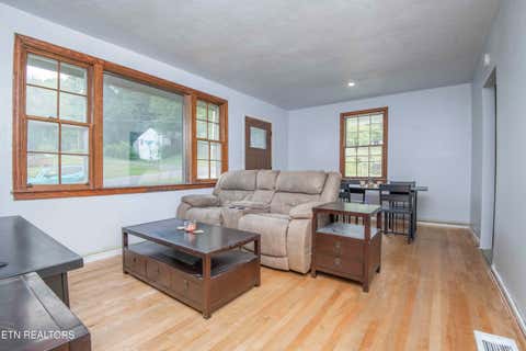 Tiny photo for 2401 Chillicothe St, Knoxville, TN 37921 (MLS # 1344072)