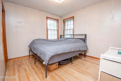 Tiny photo for 2401 Chillicothe St, Knoxville, TN 37921 (MLS # 1344072)